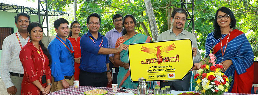 Official disclosure of the project “Punarjani”, a CSR initiative of Idea Cellular supported by Design & People by Dr Biju Prabhakar, Social Justice Department Secretary and Dr Usha Titus, Higher Education Department Principal Secretary at Thiruvananthapuram on April 13, 2018. Nirbhaya Cell State Coordinator Nishanthini R, Design & People Associates next to them. (Photos: Idea Cellular)